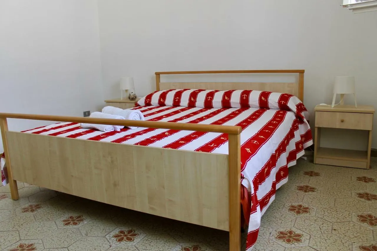 Oltremare Apartment Scoglitti 0*,